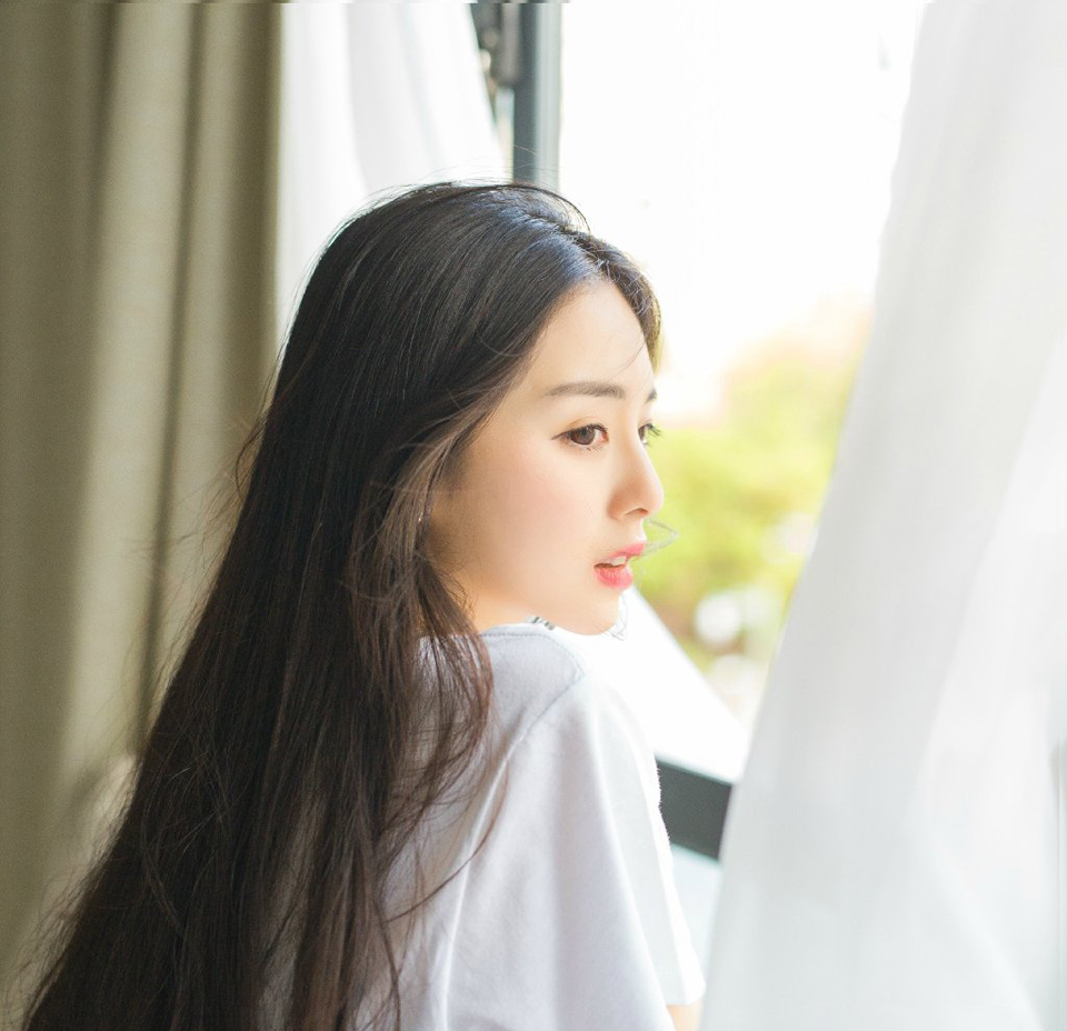 “我孟达算不上忠臣。”孟达闻言，冷笑一声道：“如果将军还想继续愚忠的话，那就请将军自便，下次若再想找刘璋拼命，末将绝不拦你。”